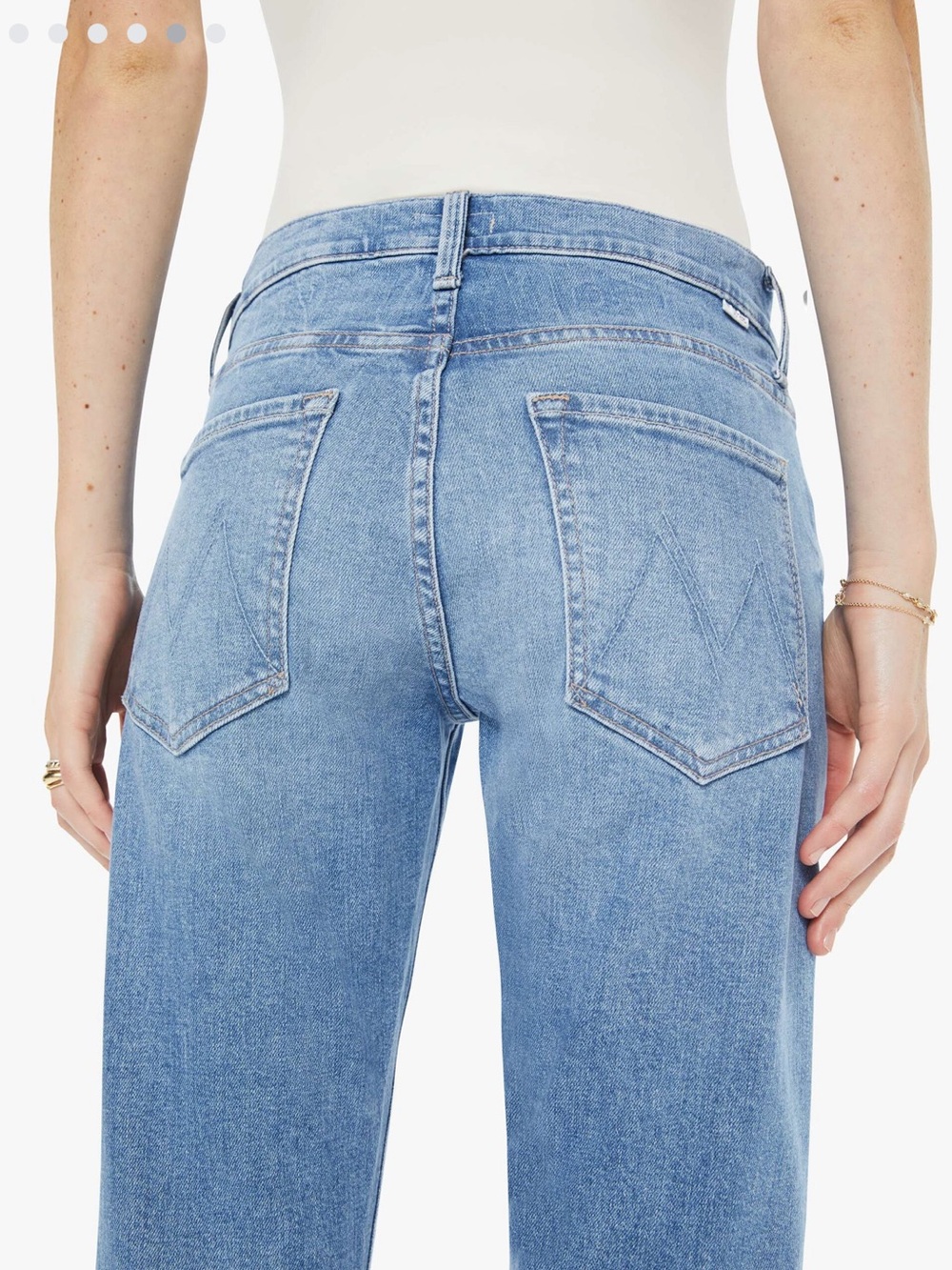 Mother hiker hover jeans